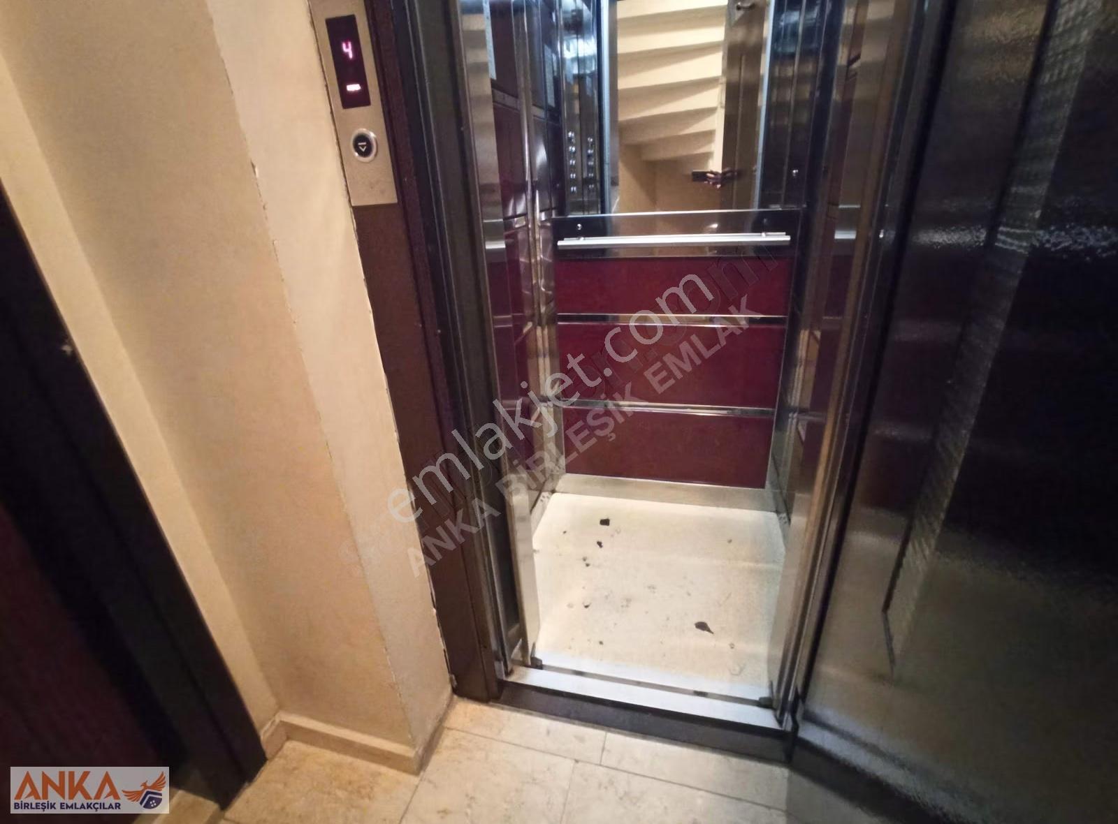Ümraniye Namık Kemal'de 3+1 Asansörlü Çift Teraslı Kiralık Daire - Görsel 35
