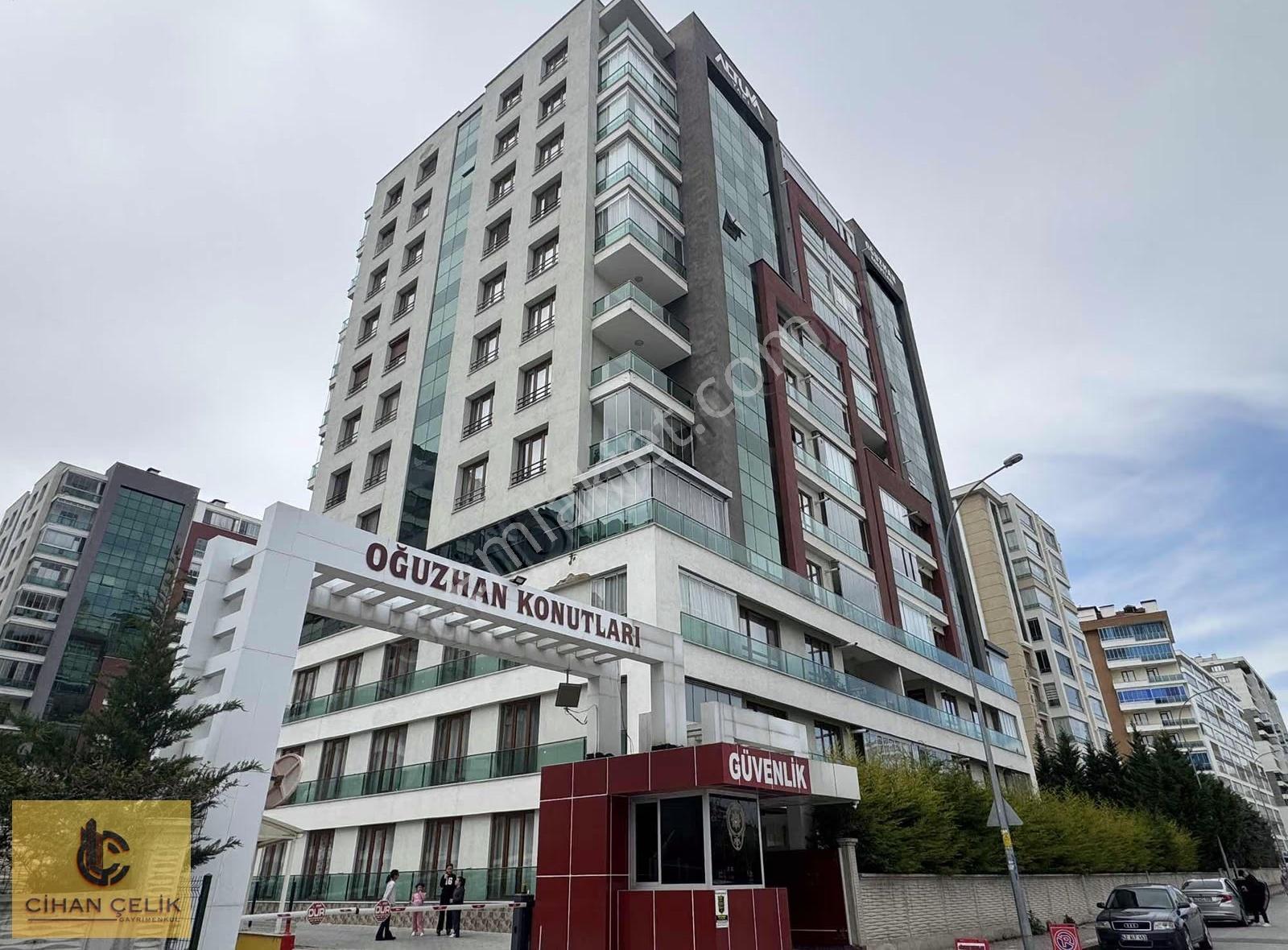 Şefikcan Parkına Cephe Site İçi 4+1 Harika Genişlikte Daire.