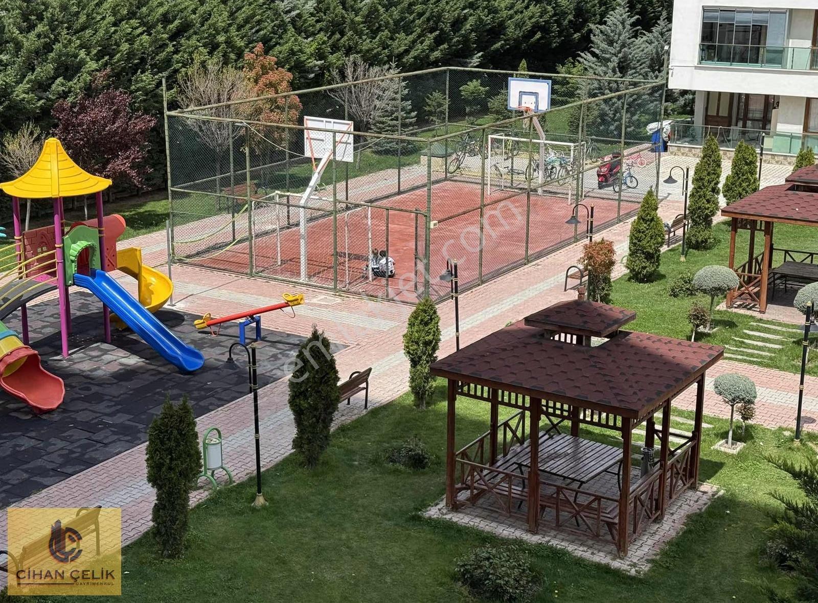 Şefikcan Parkına Cephe Site İçi 4+1 Harika Genişlikte Daire. - Görsel 3
