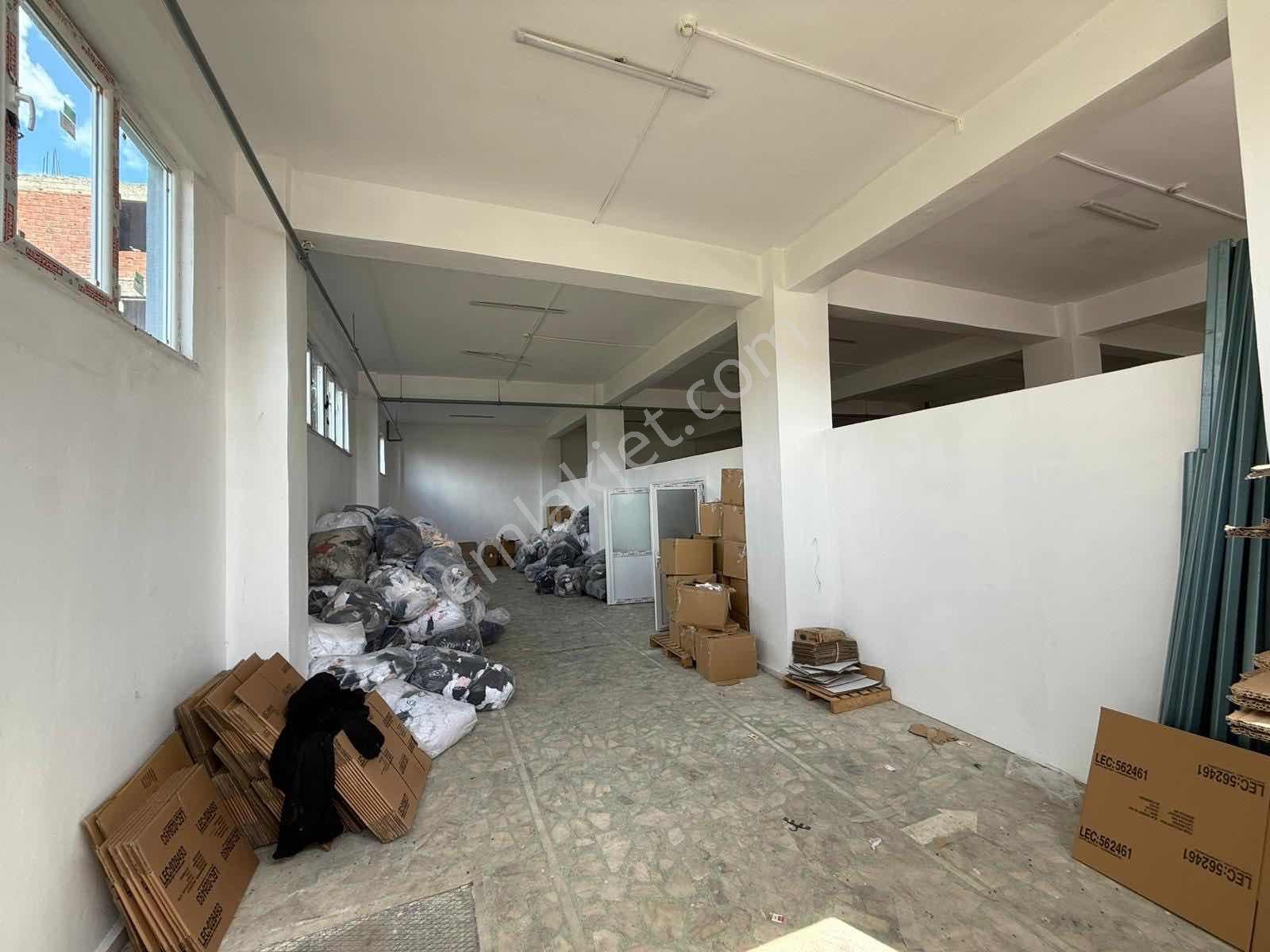 Çavuşbaşı'nda Kiralık 450m2 Depo - Görsel 15
