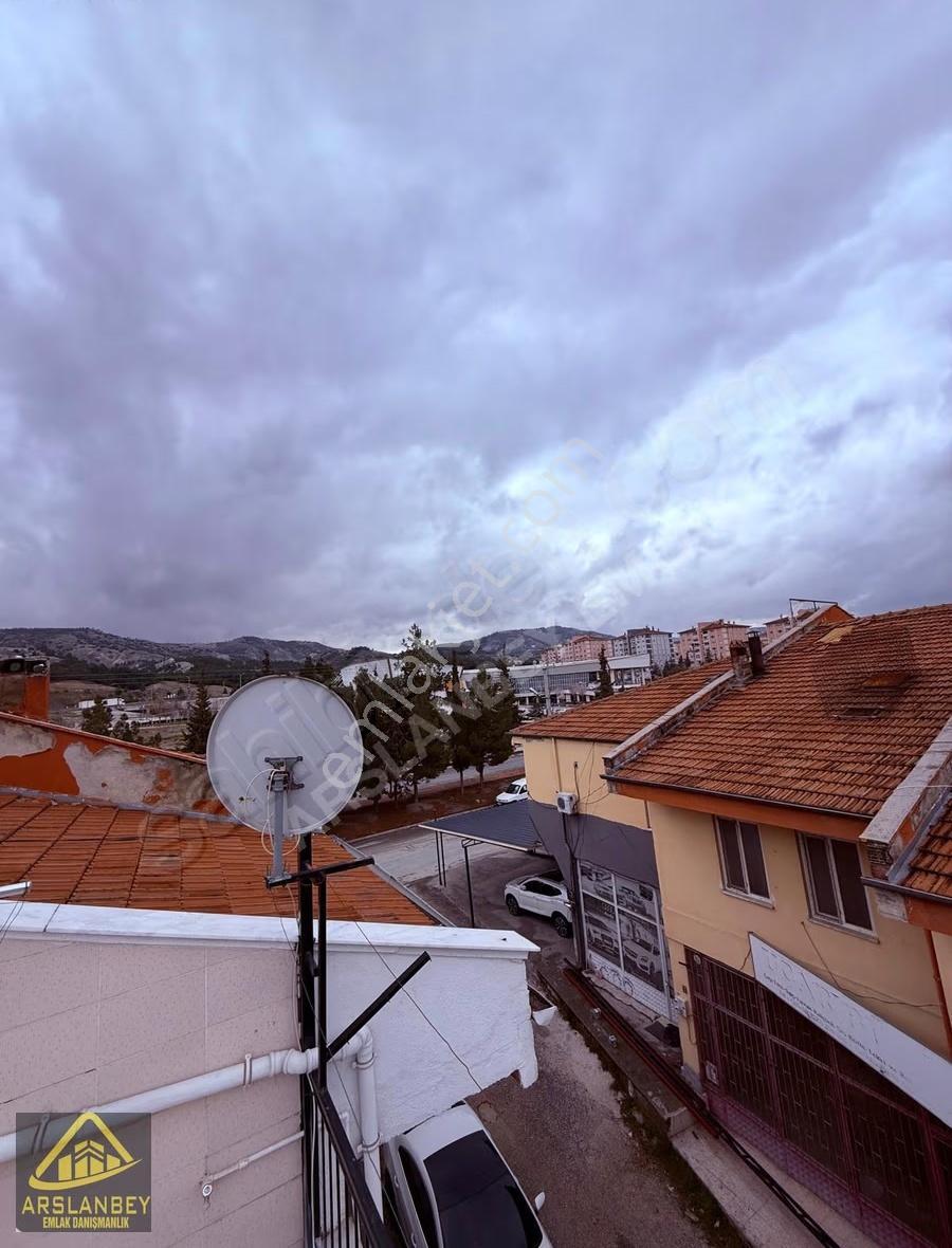 Aydınlıkevler Mahallesi Galericiler Sitesinde Satılık Dükkan - Görsel 19