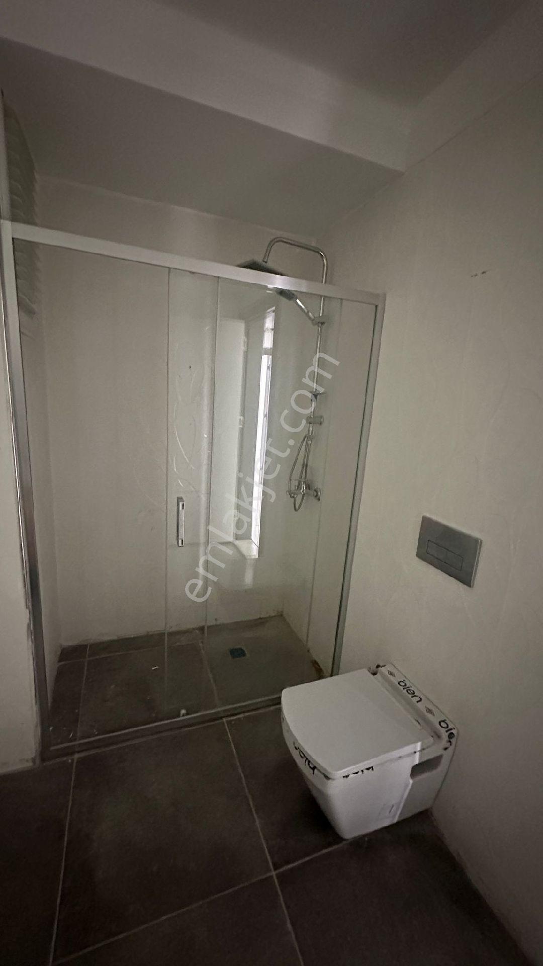 Halitpaşa'da Havuzlu Site İçi 2+1 Sıfır Daire - Görsel 15