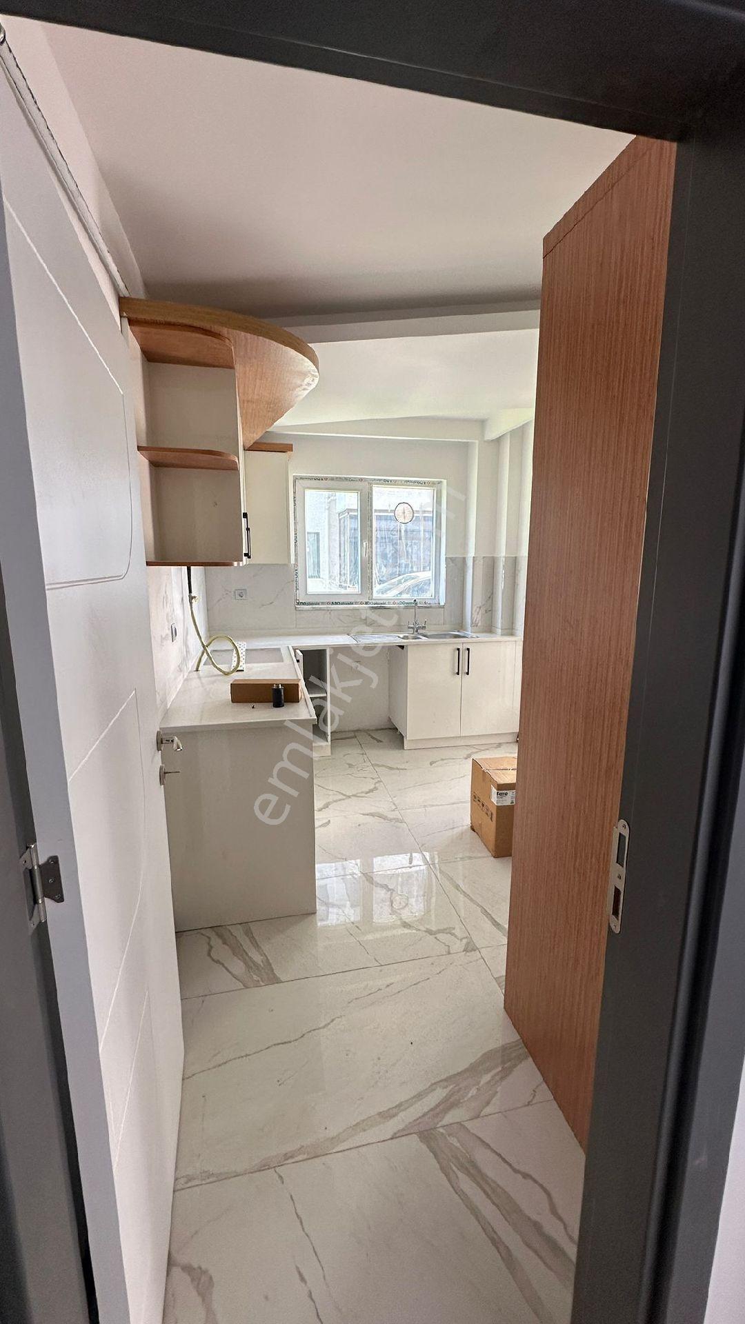 Halitpaşa'da Havuzlu Site İçi 2+1 Sıfır Daire - Görsel 8