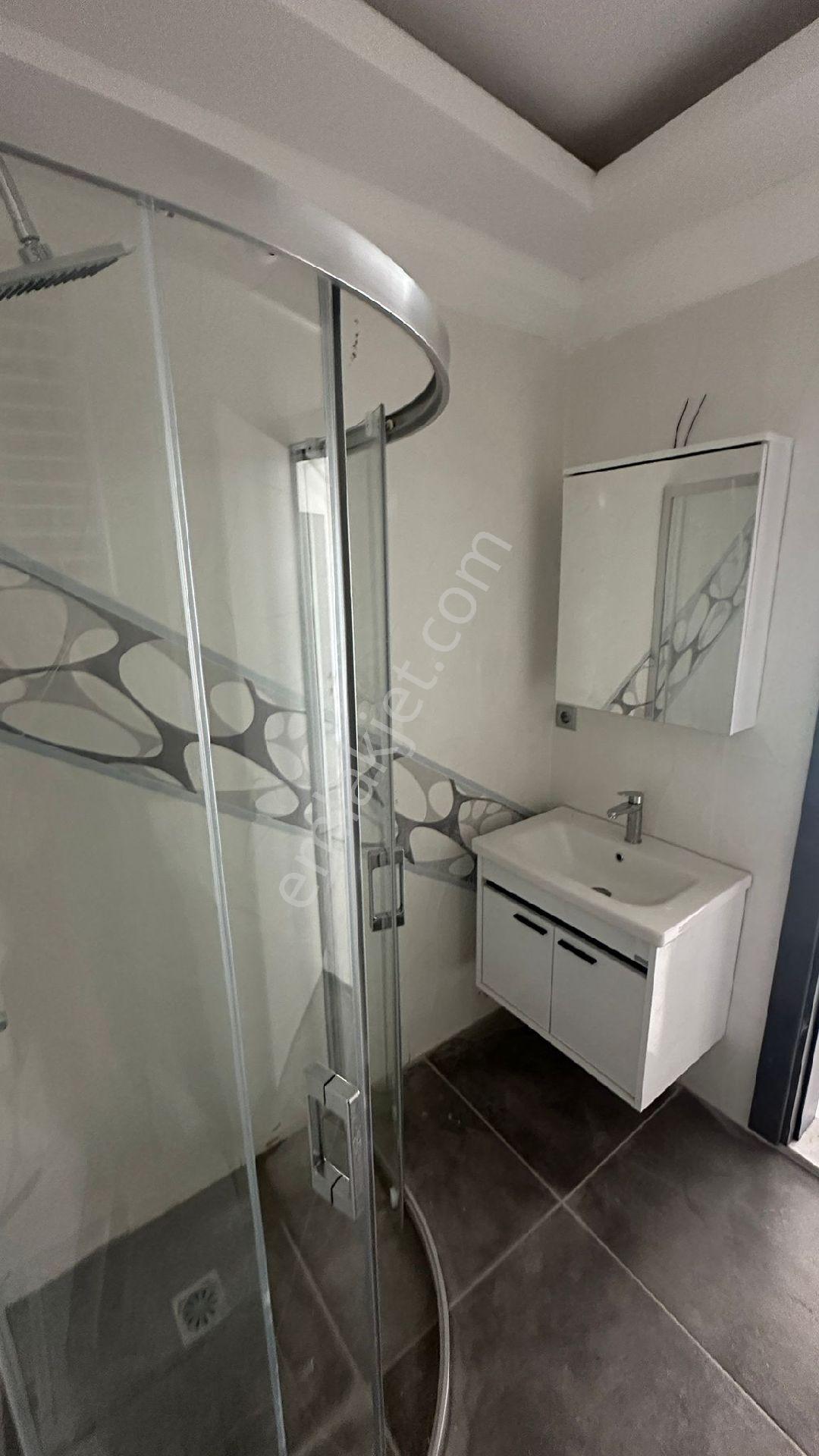 Halitpaşa'da Havuzlu Site İçi 2+1 Sıfır Daire - Görsel 19