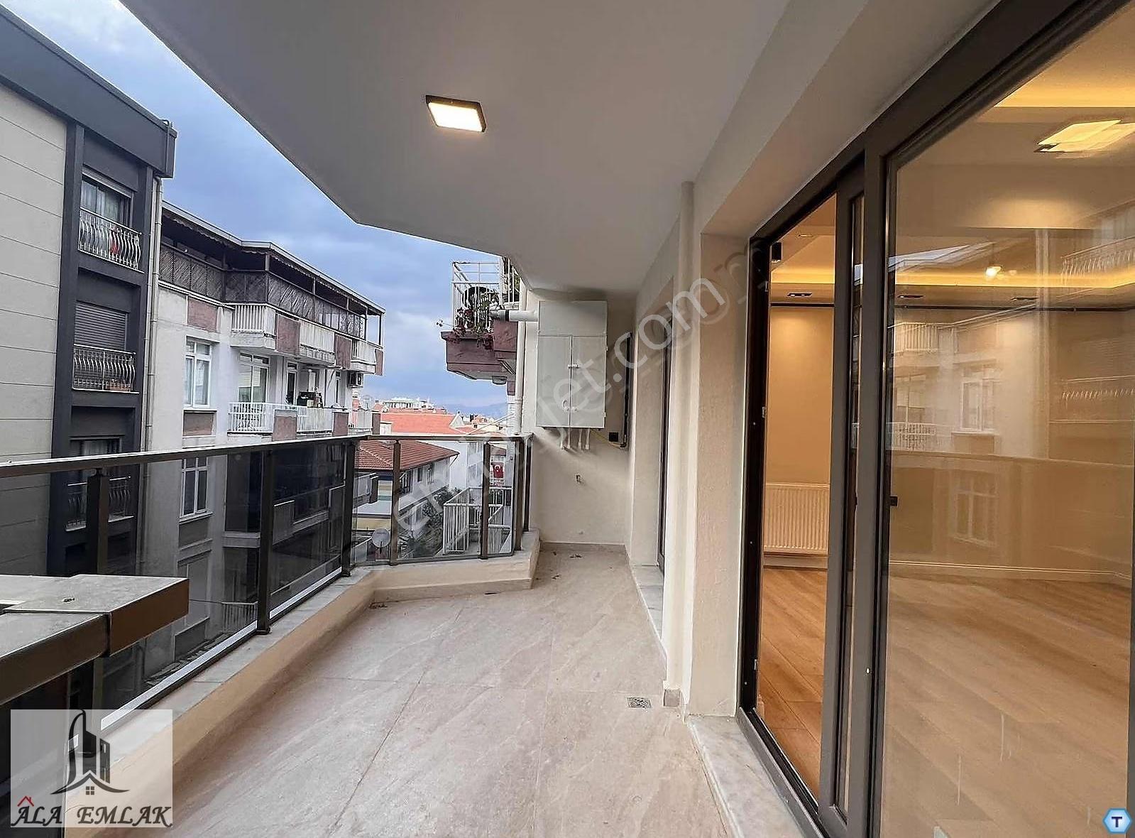 İnönü Caddesi Yakını Satılık 3+1 Daire 125m² - Görsel 3