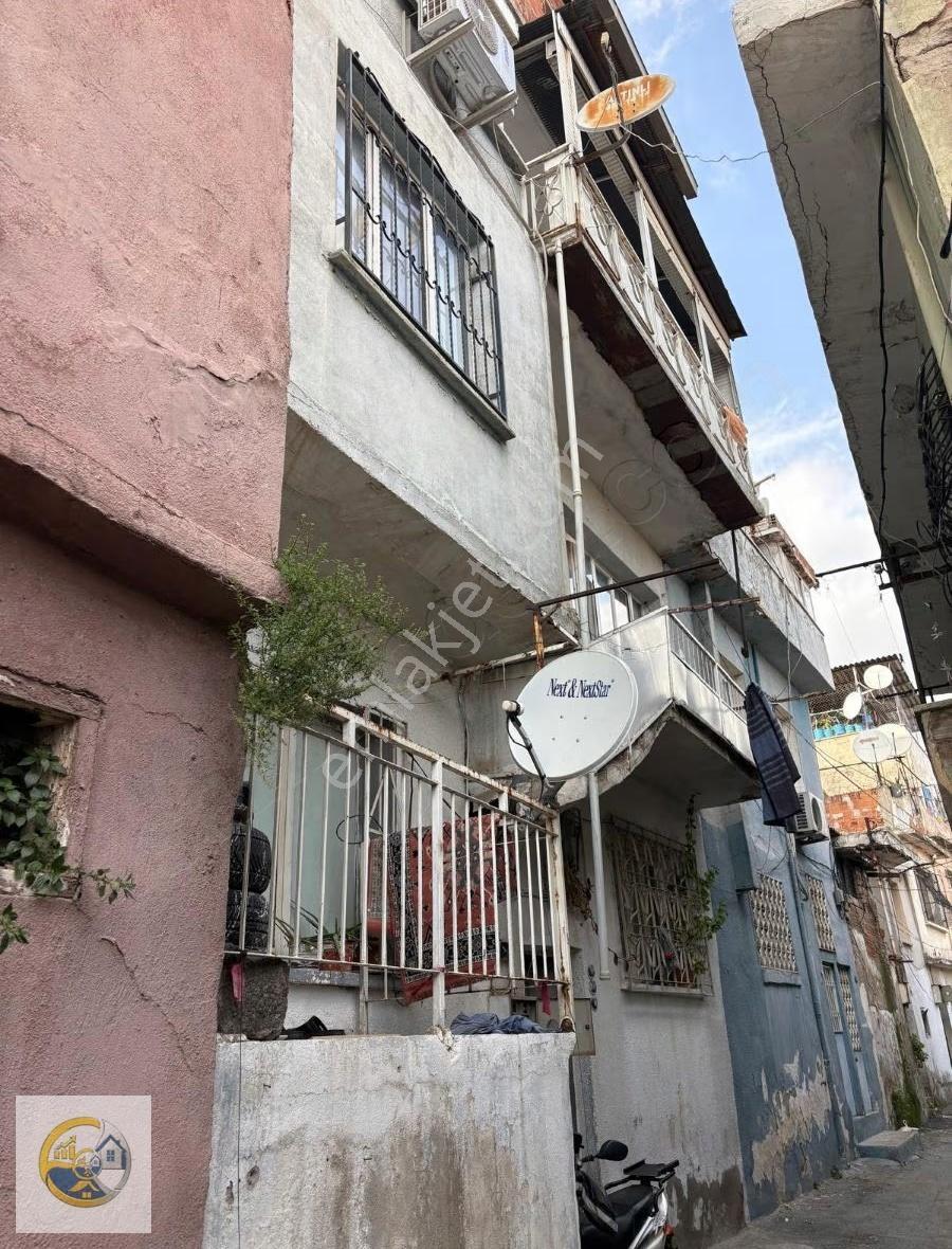 Konak Kocakapıda Ana Cadde Üzeri 3 Katlı Müstakil Bina - Görsel 7
