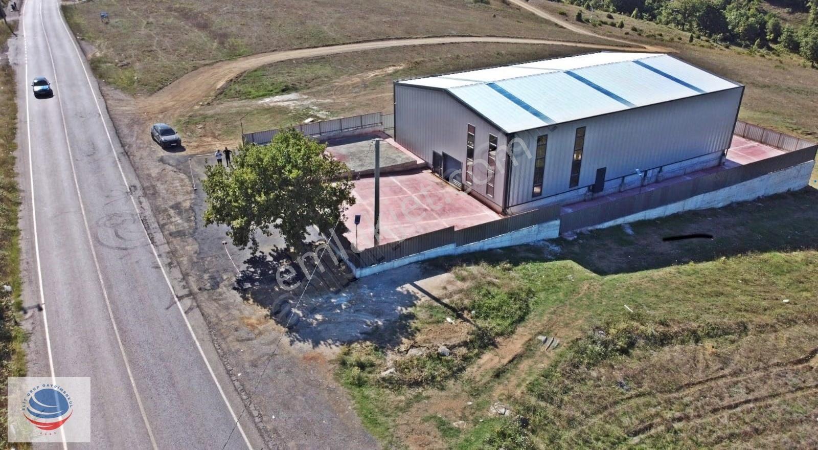 Gebze'de Ruhsatlı Kiralık 550m² Kapalı 600m² Açık Fabrika