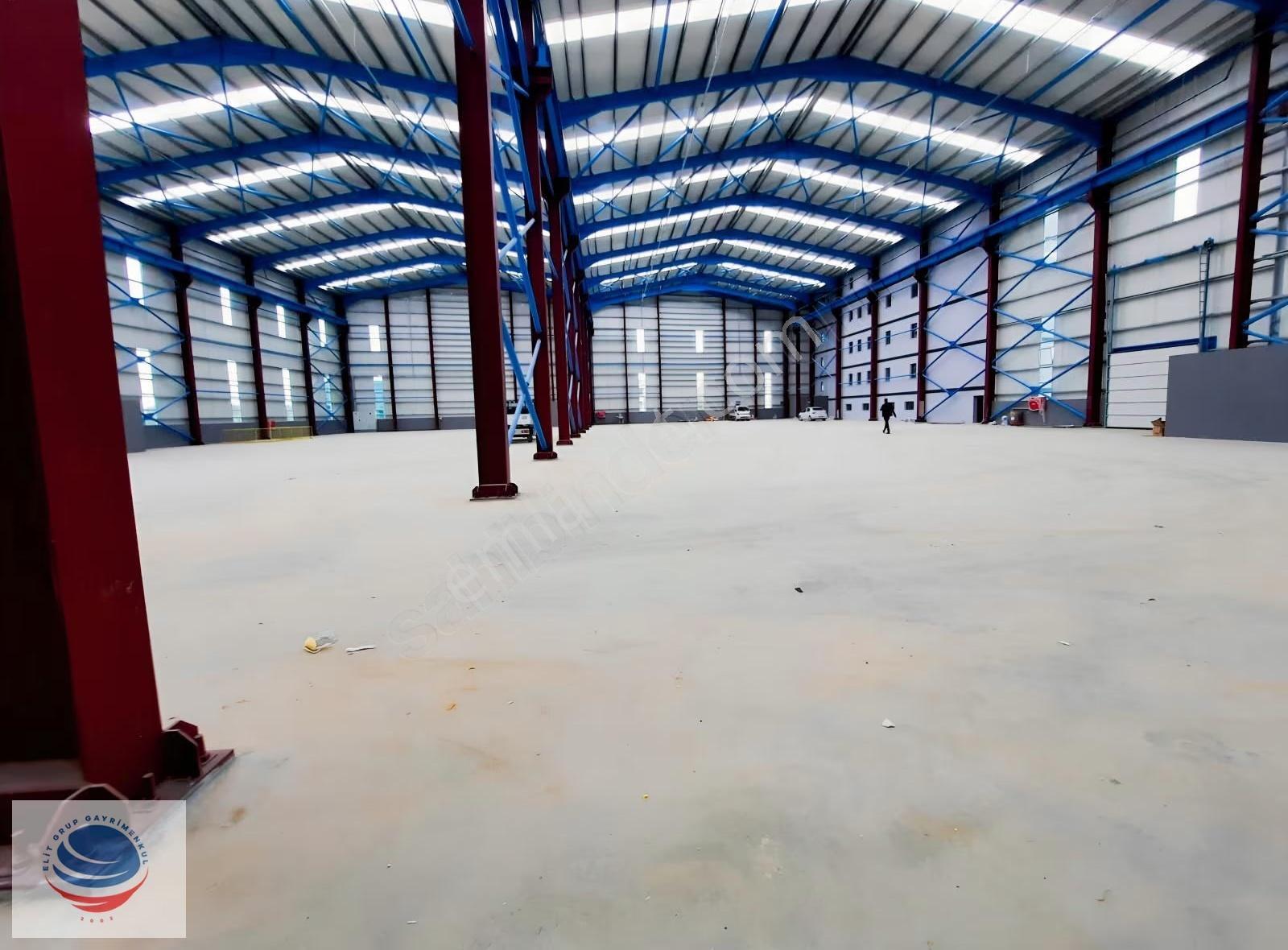 Pelitli Mh. 4000m² Kapalı Alanlı Ruhsatlı Kiralık Kdvli Depo - Görsel 4