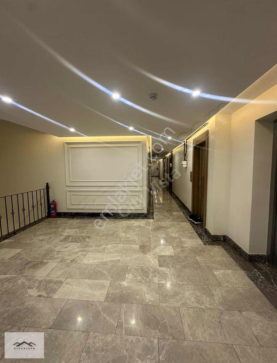 Golden Palace Haliç Te Kiralık Sıfır Eşyalı 1+1 Daire - Görsel 18