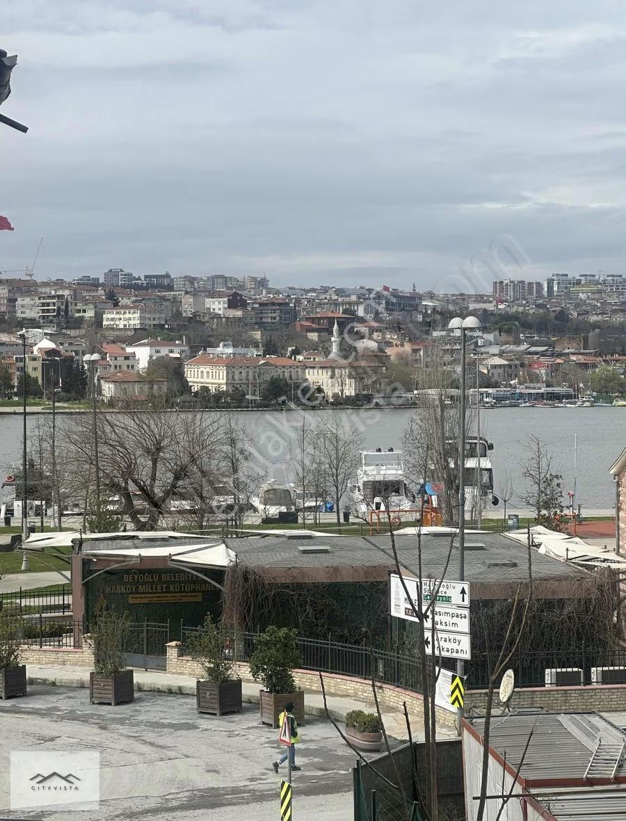 Golden Palace Haliç Te Kiralık Sıfır Eşyalı 1+1 Daire - Görsel 13