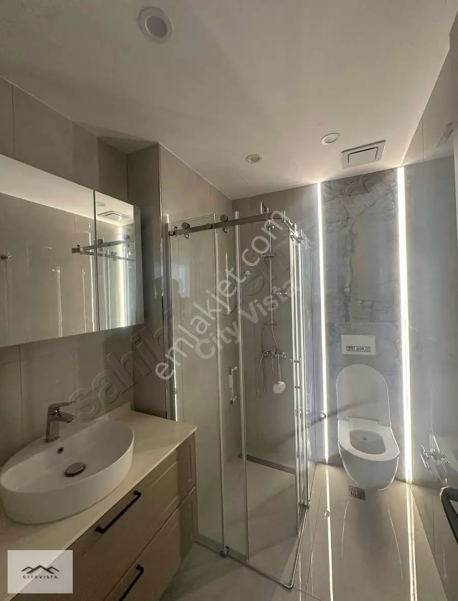 Golden Palace Haliç Te Kiralık Sıfır Eşyalı 1+1 Daire - Görsel 5