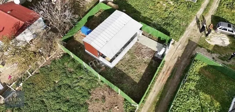 Şok Fiyata İlanda Konteynırlı Arsa