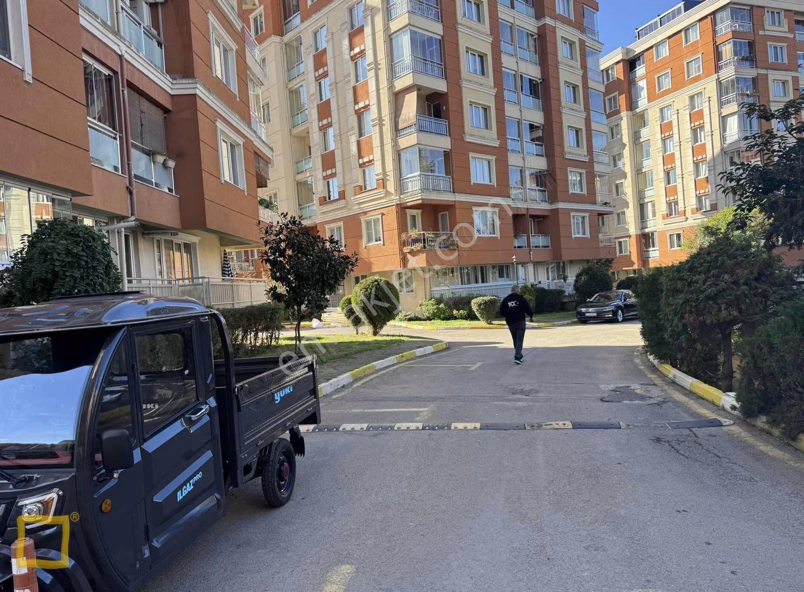 Dubleks Daire, Dumankaya Cekmekoy Evlerinde 170 M2 4+1 Satılık - Görsel 6