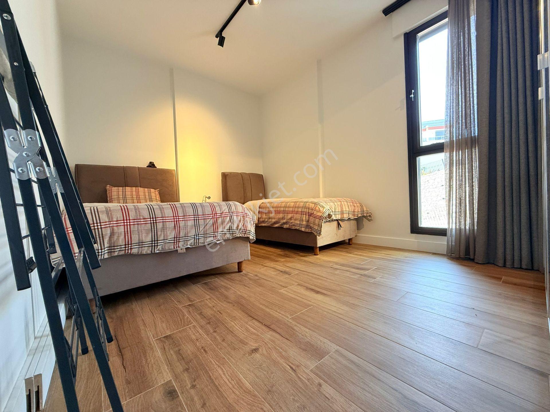 Full Manzara-guvenlık-havuz-sosyal Alan-otopark-full Eşyalı-doğalgazlı 3+1 Lüx 168 M2 - Görsel 27