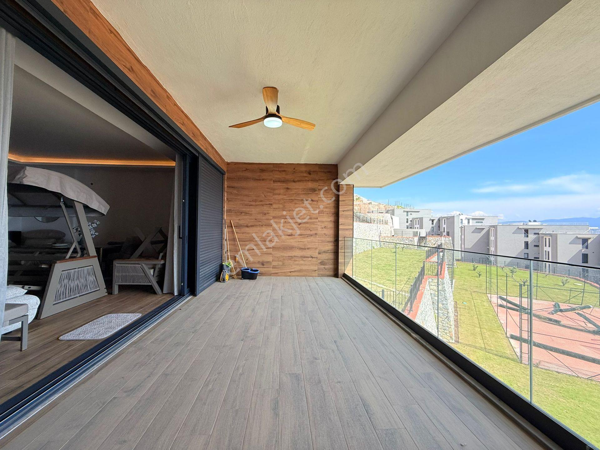 Full Manzara-guvenlık-havuz-sosyal Alan-otopark-full Eşyalı-doğalgazlı 3+1 Lüx 168 M2 - Görsel 33