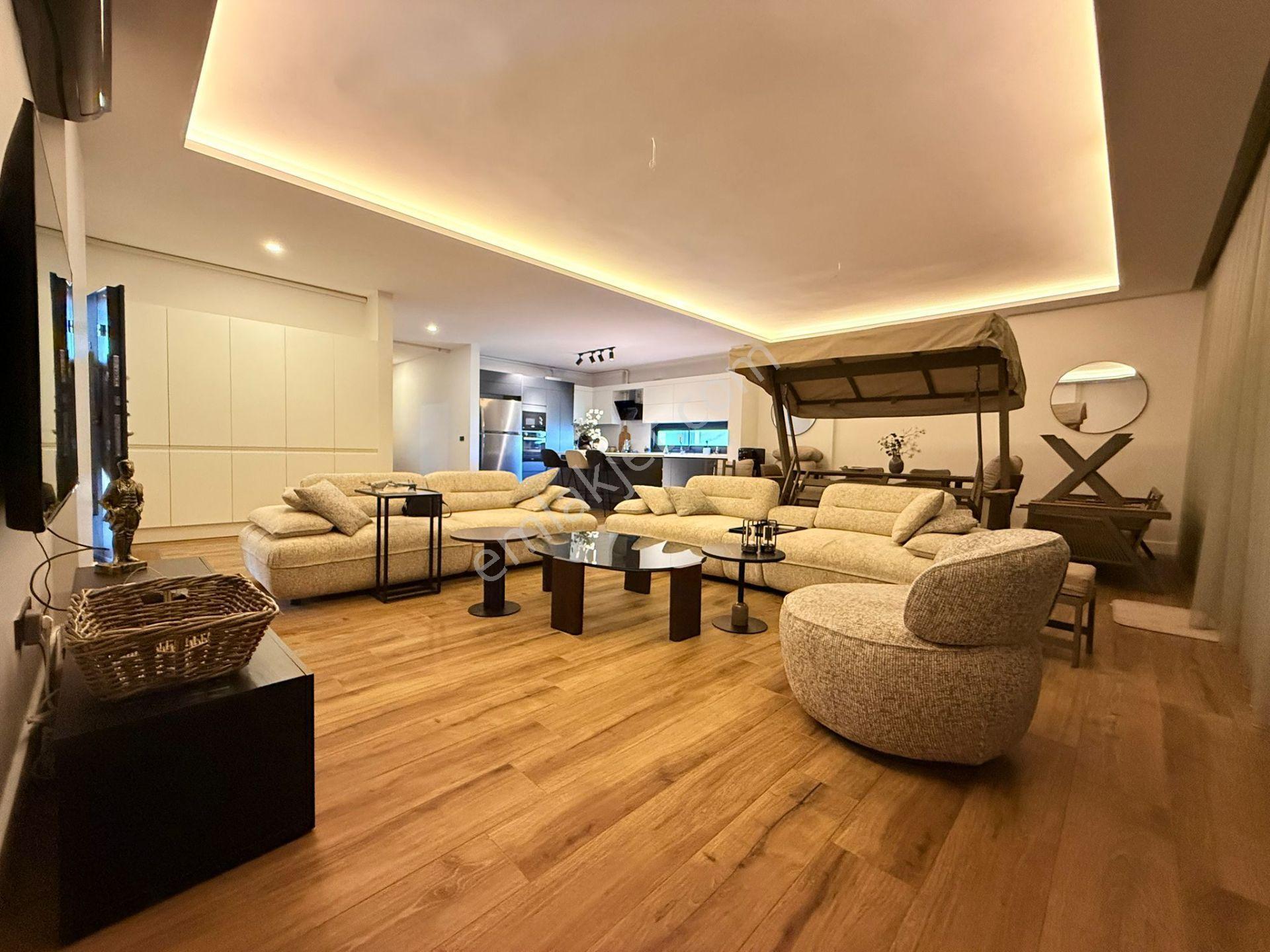Full Manzara-guvenlık-havuz-sosyal Alan-otopark-full Eşyalı-doğalgazlı 3+1 Lüx 168 M2 - Görsel 17