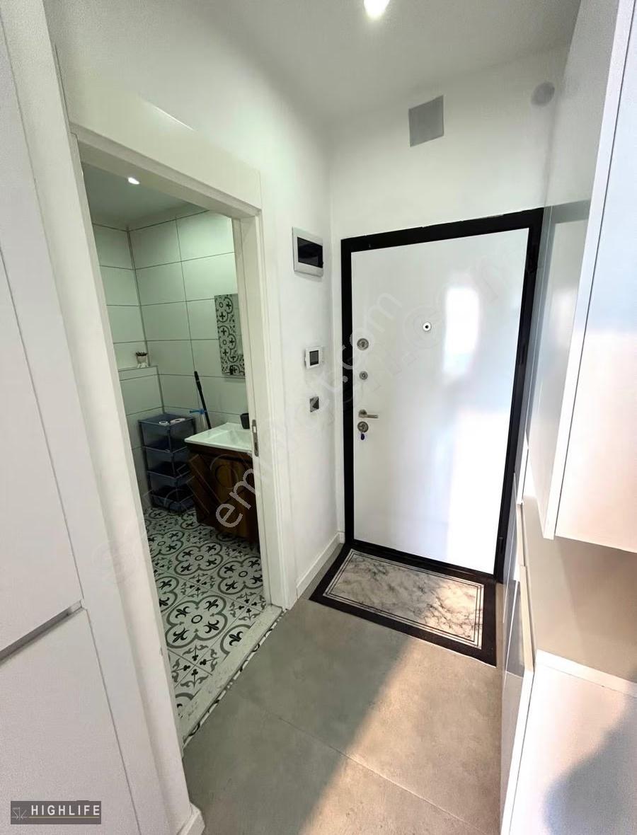 Hıghlıfe'tan 1+1 Firsat Daire Eşyalı Full Deniz Manzarası - Görsel 8