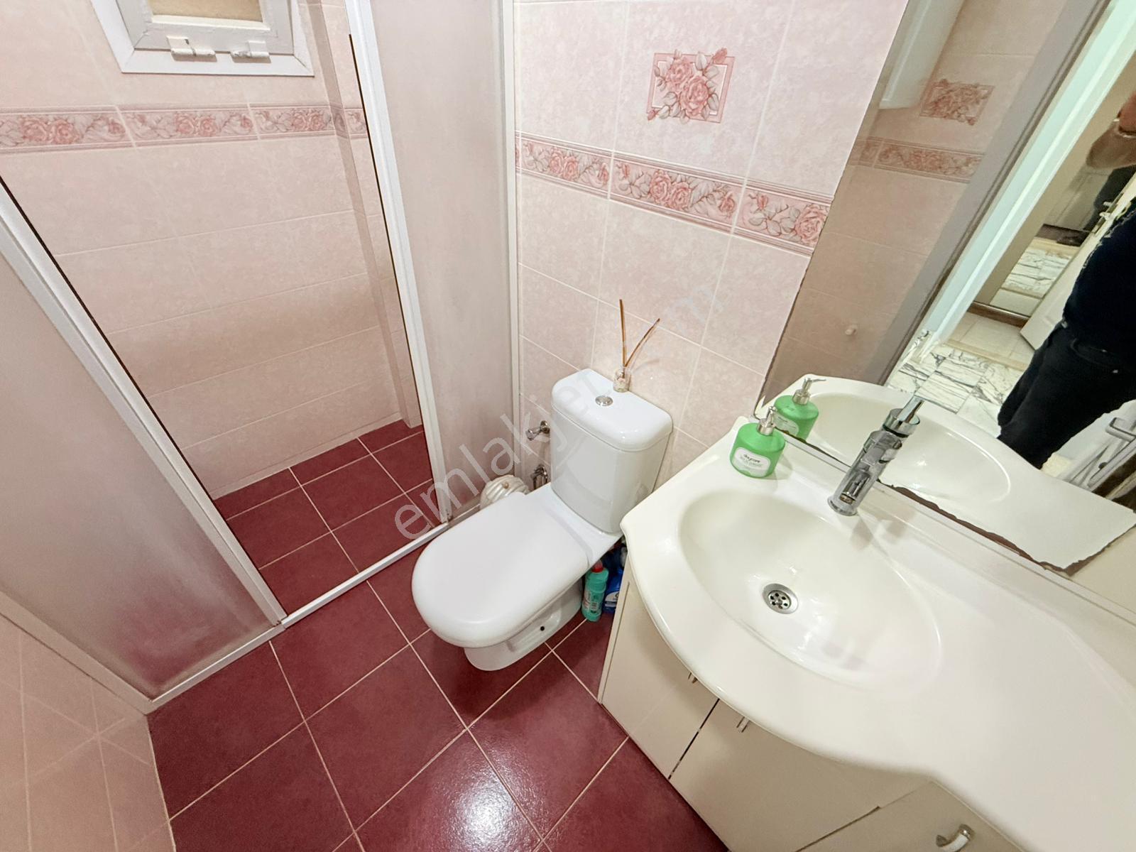 Panaromık Manzara-sahıle Yakın-olımpık Havuz-otopark-özel Bahçeli-doğalgazlı-fırsat Villa - Görsel 30