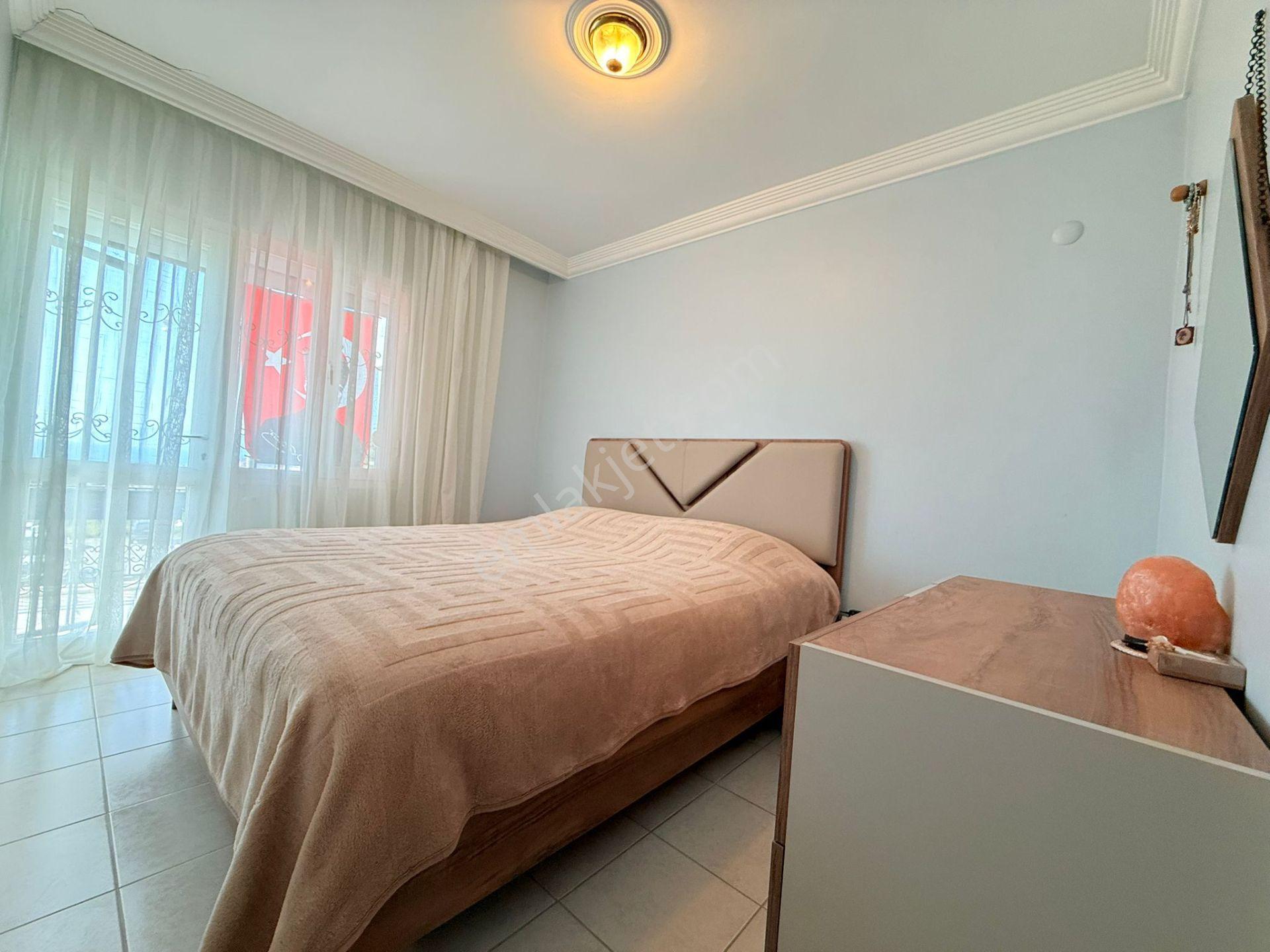 Panaromık Manzara-sahıle Yakın-olımpık Havuz-otopark-özel Bahçeli-doğalgazlı-fırsat Villa - Görsel 25