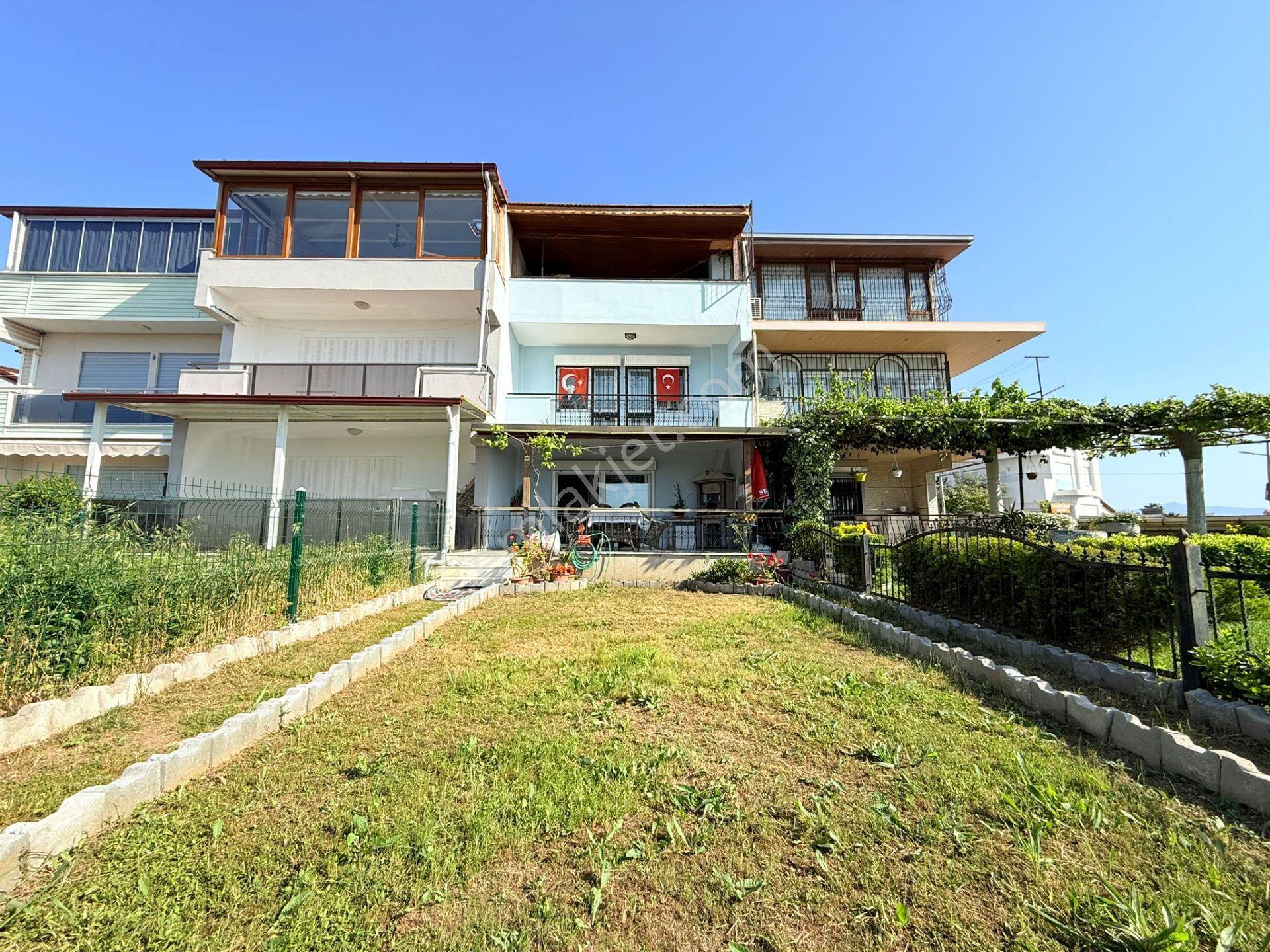 Panaromık Manzara-sahıle Yakın-olımpık Havuz-otopark-özel Bahçeli-doğalgazlı-fırsat Villa - Görsel 3