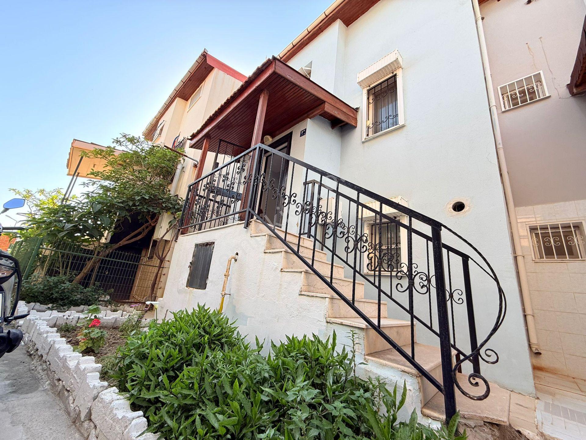Panaromık Manzara-sahıle Yakın-olımpık Havuz-otopark-özel Bahçeli-doğalgazlı-fırsat Villa - Görsel 6