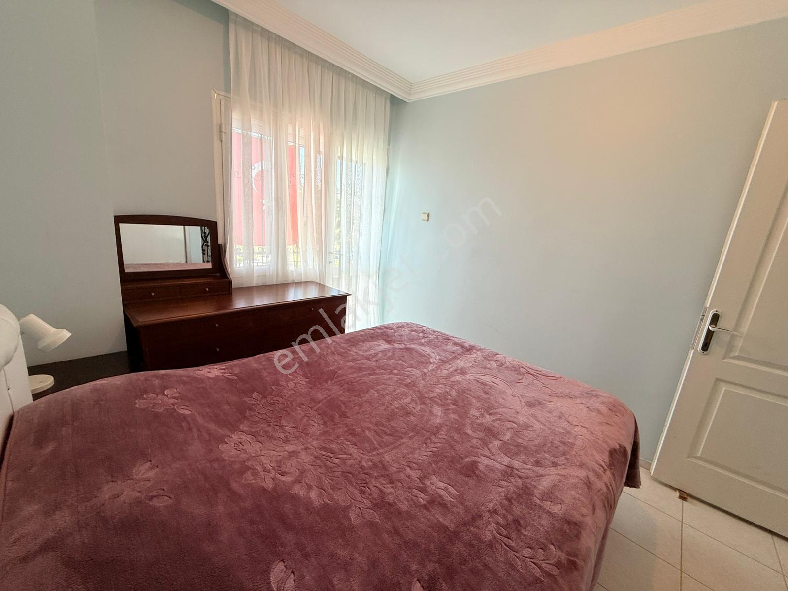 Panaromık Manzara-sahıle Yakın-olımpık Havuz-otopark-özel Bahçeli-doğalgazlı-fırsat Villa - Görsel 23