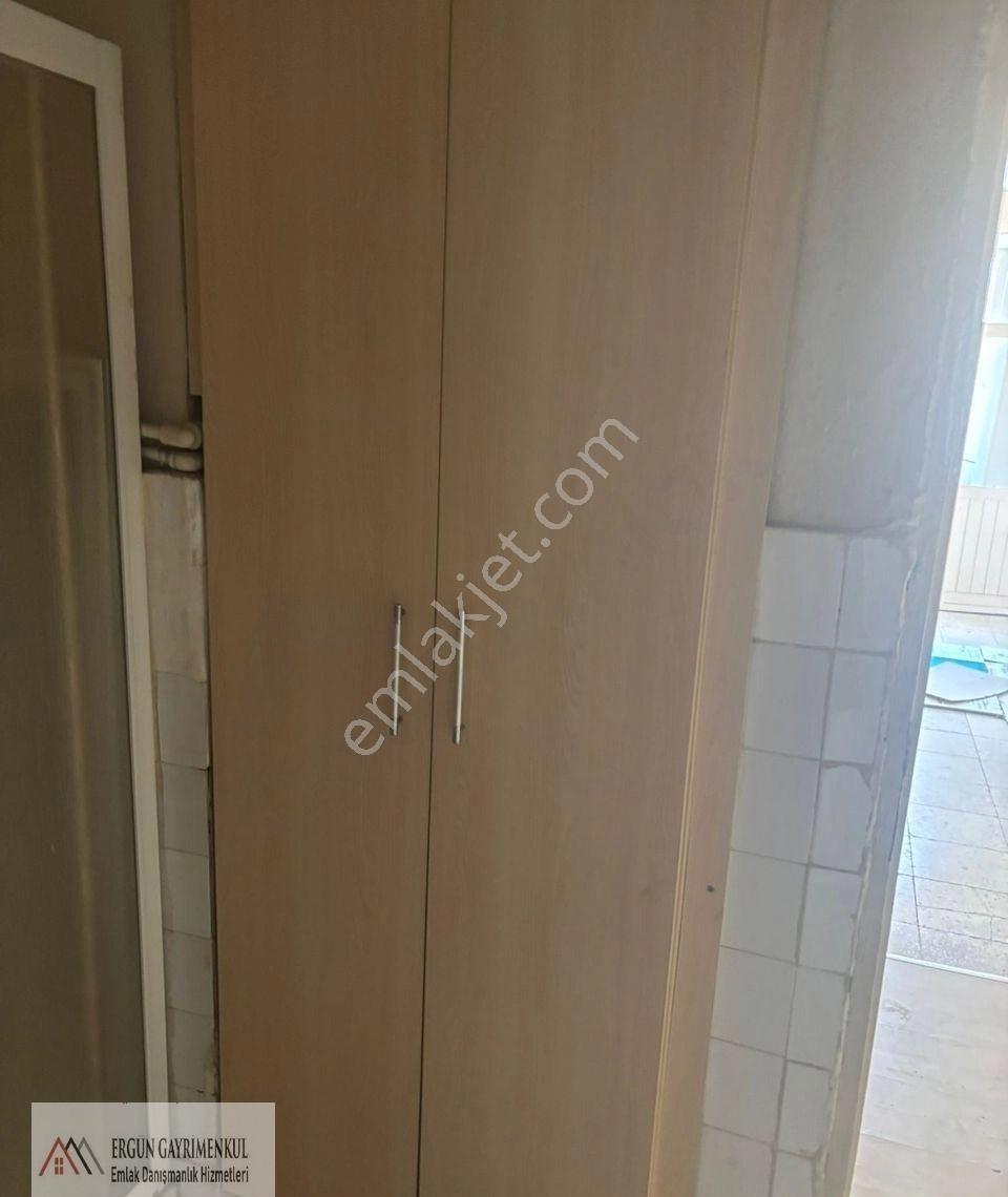 Cumhuriyet Mahallesinde 3+1 Kiralık Ara Kat Daire - Görsel 18
