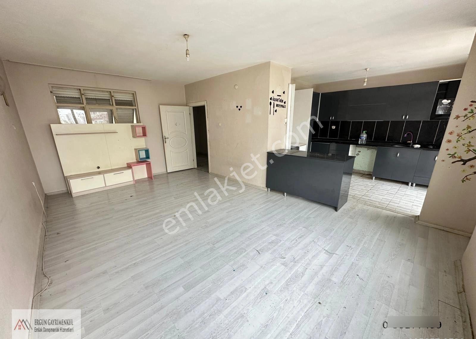 Kiralık 3+1 Geniş Daire | Merkezi Konum | - Görsel 12