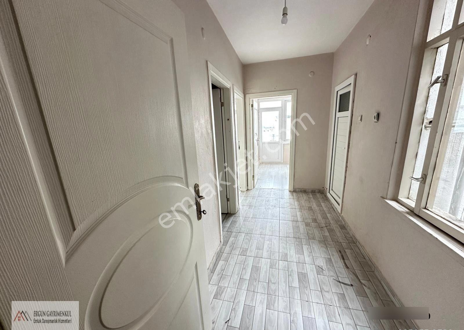 Kiralık 3+1 Geniş Daire | Merkezi Konum | - Görsel 15
