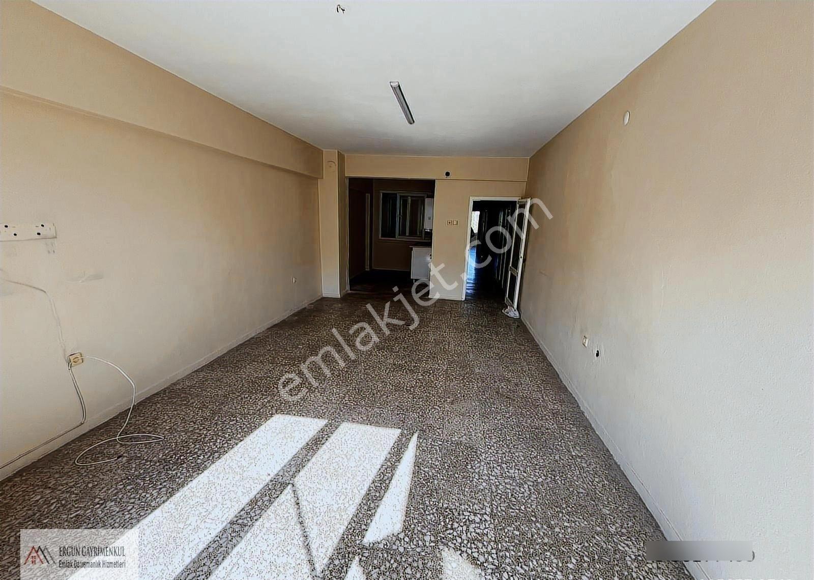 Ergünden Pirireiste Hilton Civ Uygun Fiyata Satılık 3+1 Daire - Görsel 10