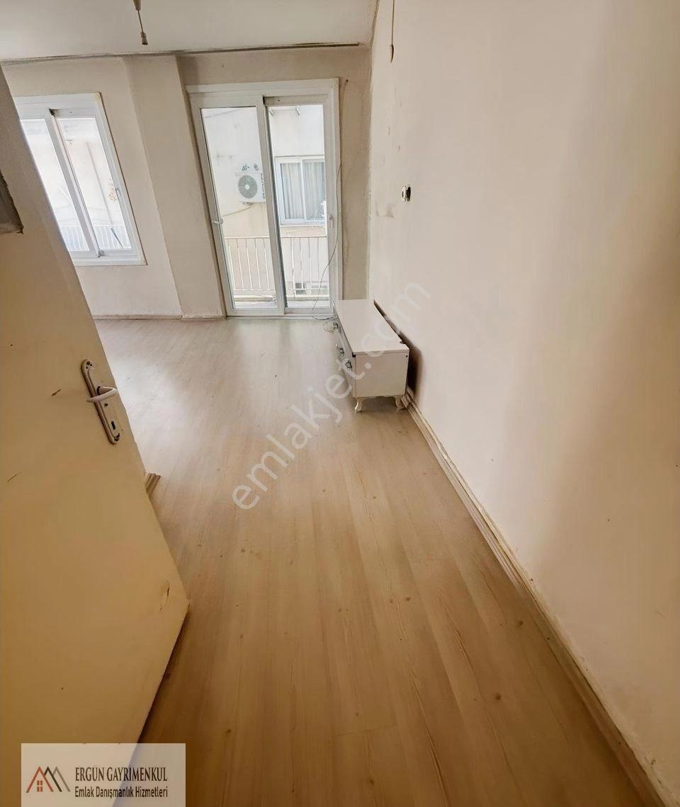 Cumhuriyet Mahallesinde 3+1 Kiralık Ara Kat Daire - Görsel 17