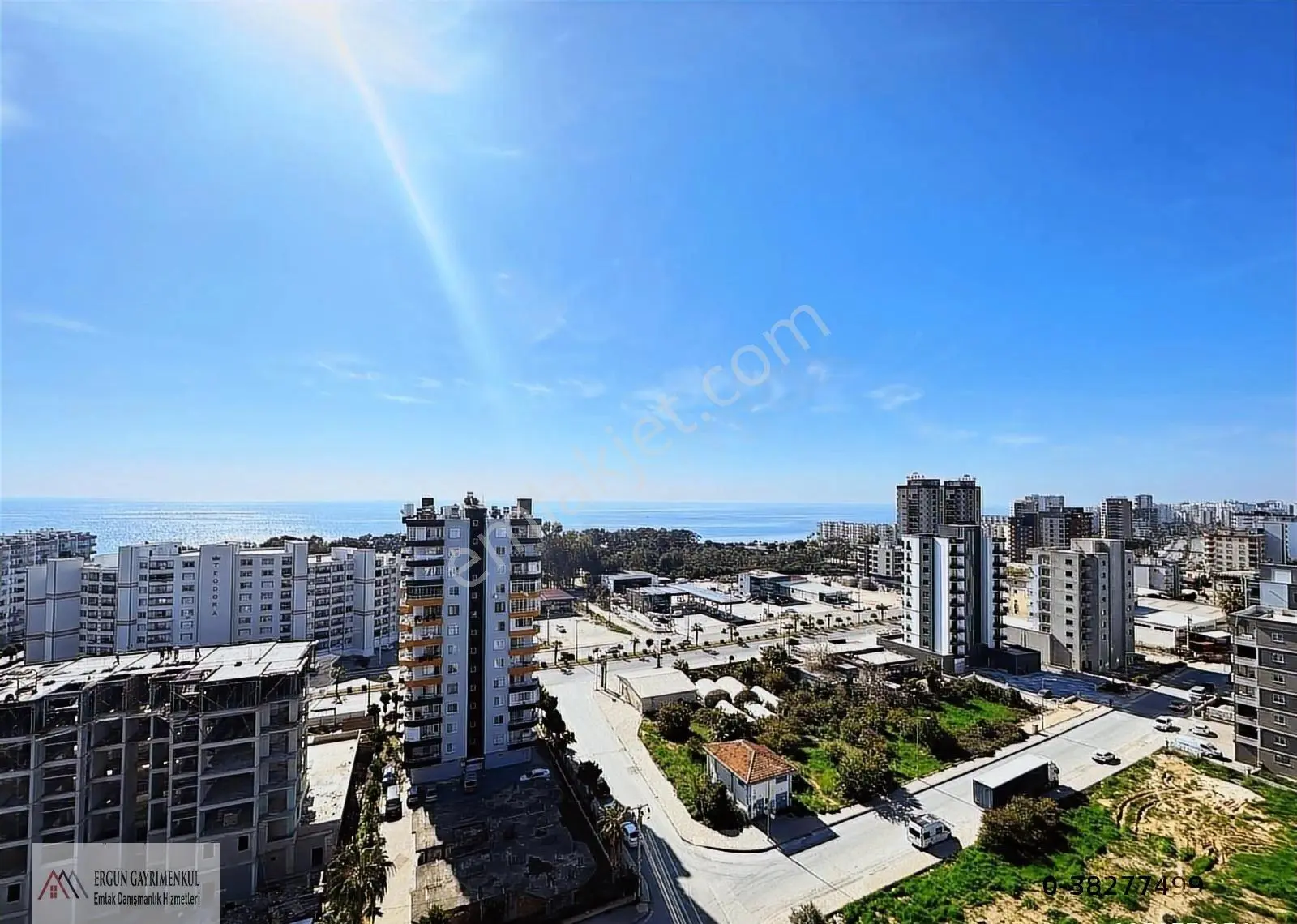 İstiklalde 3+1 Site İçi Ful Deniz Manzaralı Daire