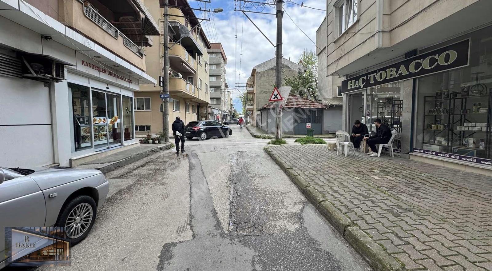 Baker'den Hürriyetin Kalbinde, Aydınlık Ve Geniş Bir Yaşam - Görsel 2