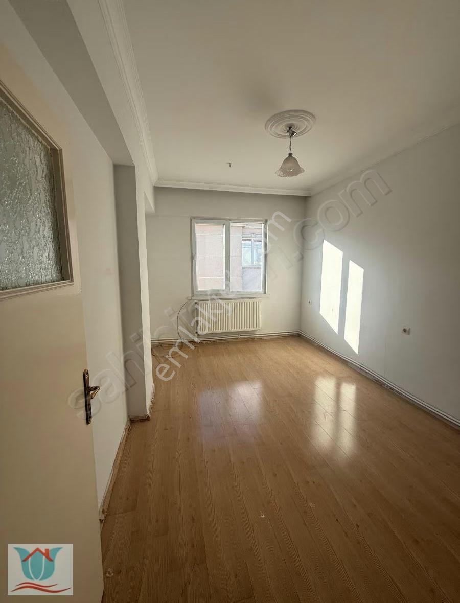Binevler'de Kiralık 2+1 Daire - Görsel 6