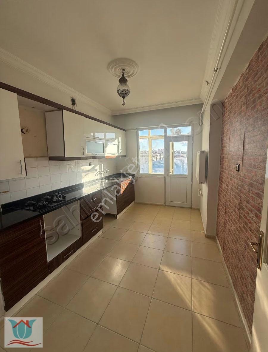 Binevler'de Kiralık 2+1 Daire - Görsel 4
