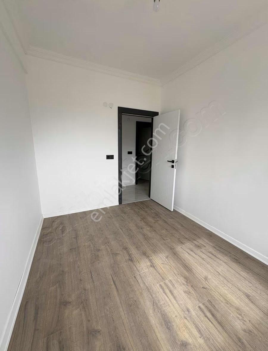 Serik Eminceler'de 2+1, Net 92 Mt2 Satılık Sıfır Ara Kat Daire - Görsel 3