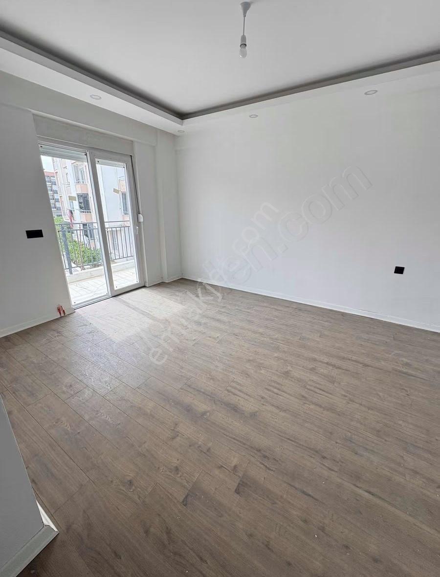 Serik Eminceler'de 2+1, Net 92 Mt2 Satılık Sıfır Ara Kat Daire - Görsel 17