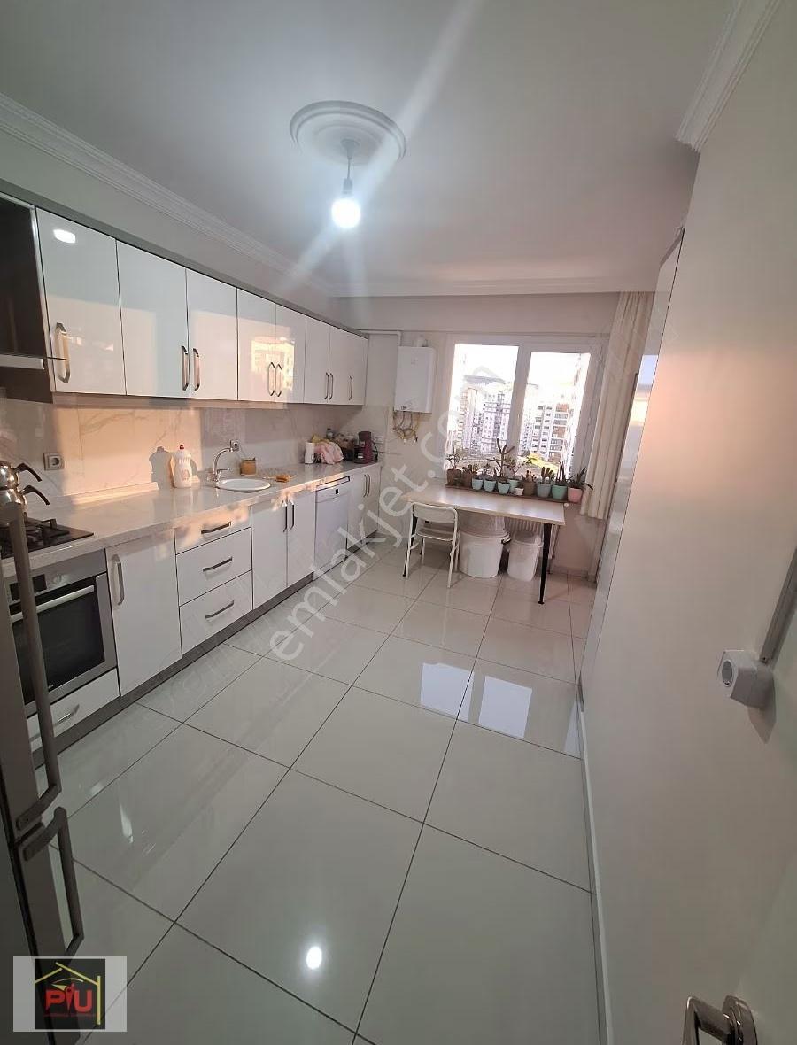 Anayurtta Eşsiz Konumda, Park Manzaralı 3+1 Satılık Lüks Daire - Görsel 8