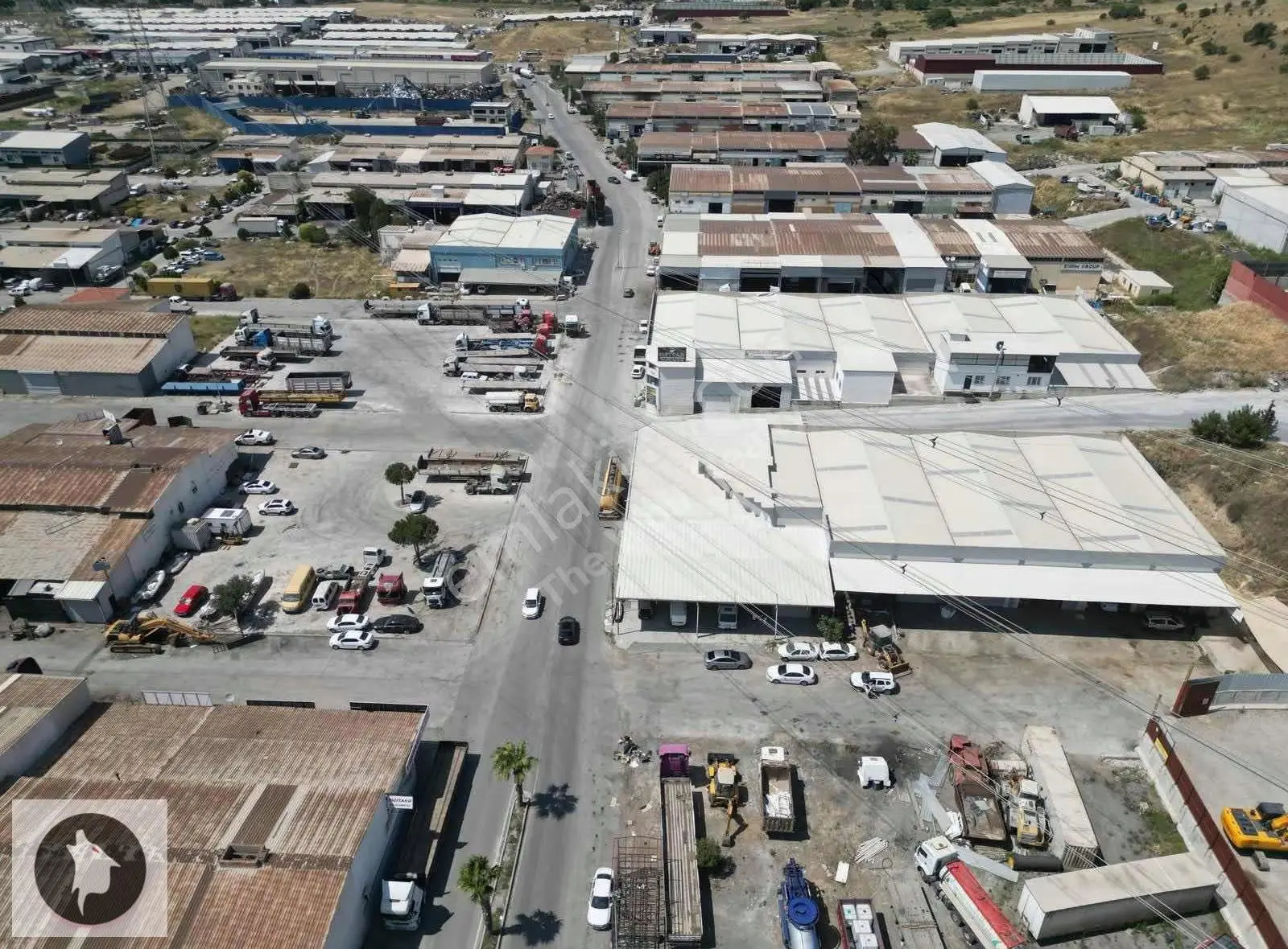 Aliağa Atasaniyede Satılık Dükkan Mağaza 870 Mt Kullanıma Hazır - Görsel 2