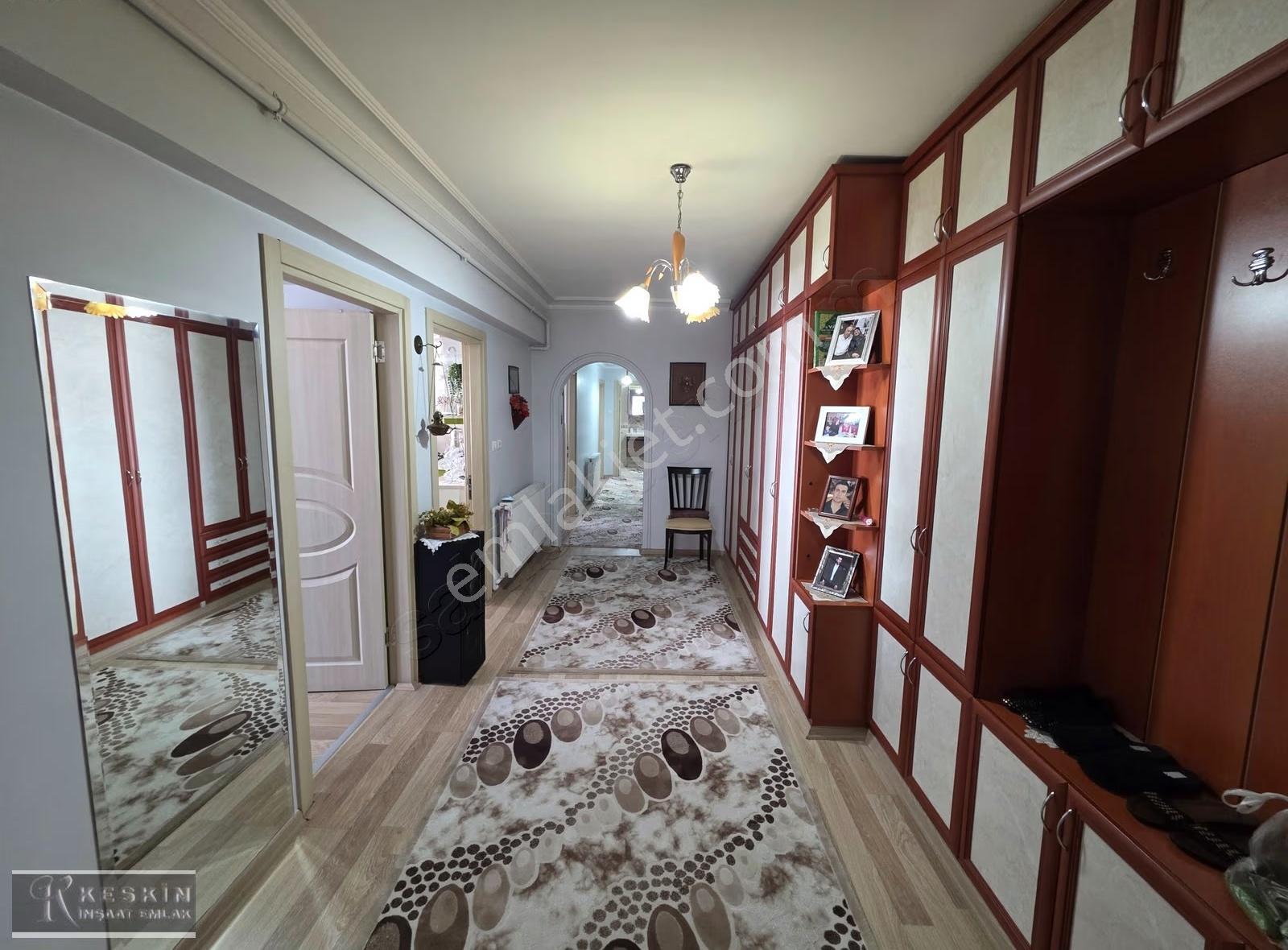 Keçiören Kanuni Osmangazi Cadde Üzeri Orta Kat 130m2 3+1 Satılık - Görsel 15