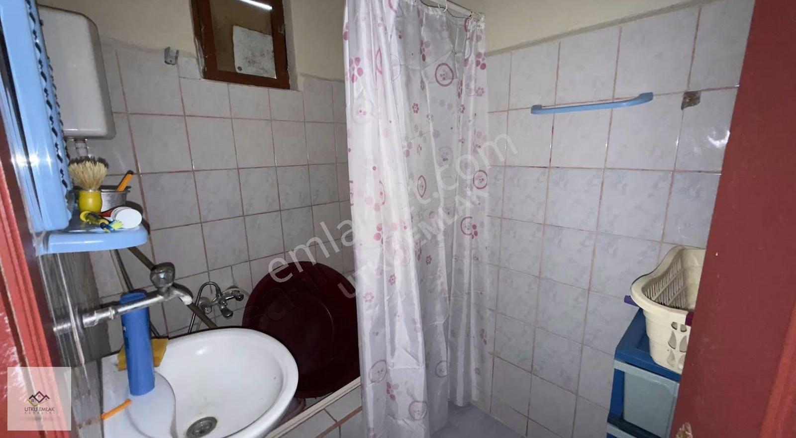 Babaeski Ertuğrulda 423 M2 Arsa Ve Satılık 3+1 Bahçeli Köy Evi - Görsel 4