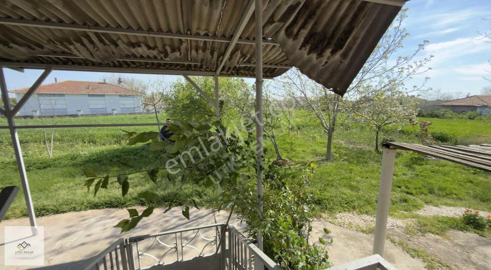 Babaeski Ertuğrulda 1523 M2 Arsa Ve Satılık 2+1 Bahçeli Ev - Görsel 13