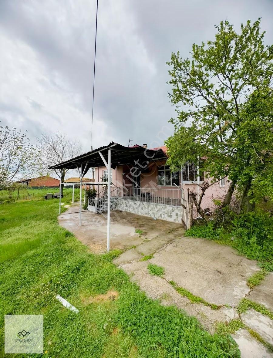Babaeski Ertuğrulda 1523 M2 Arsa Ve Satılık 2+1 Bahçeli Ev - Görsel 6