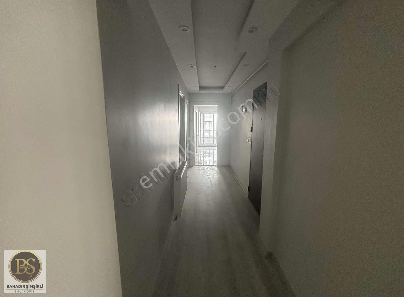 Bahadır Şimşirli'den Prestij Caddesi Yakını Kiralık 3+1 Daire - Görsel 8