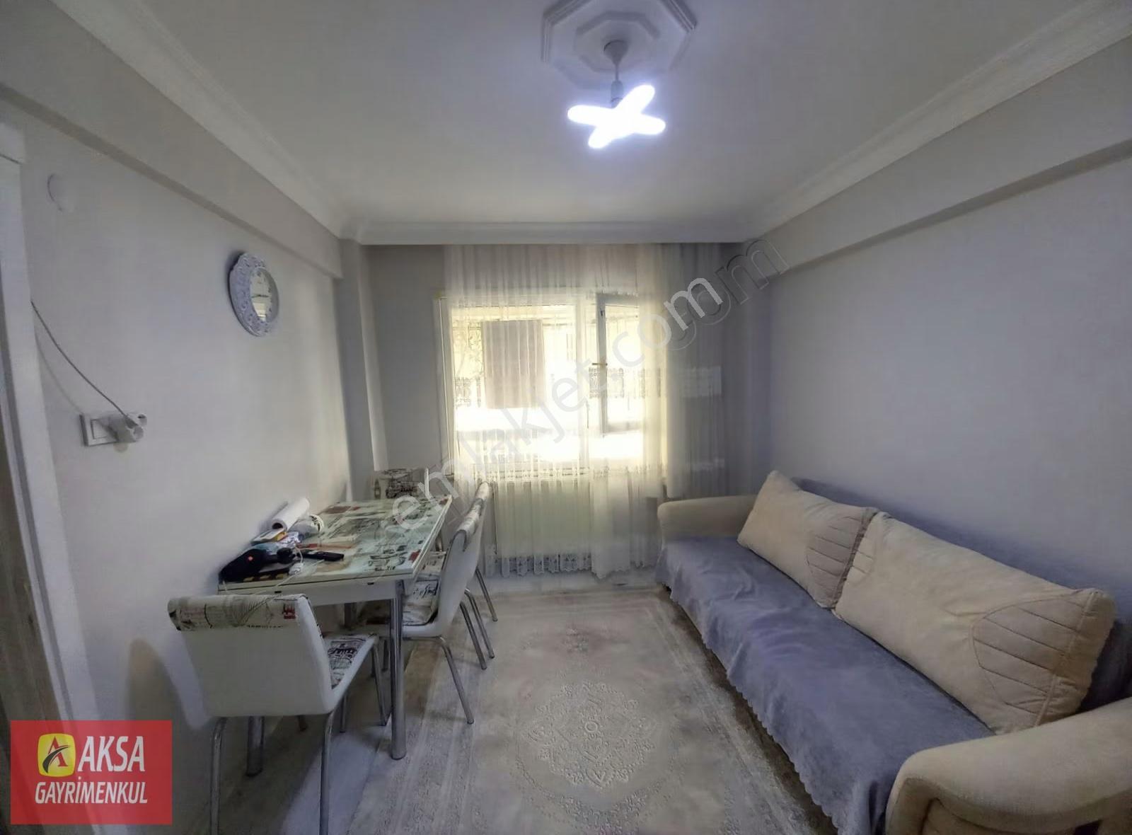 Bahçelievler Yenibosna Zafer Mah Satılık Yüksek Giriş Daire .2+1 - Görsel 2