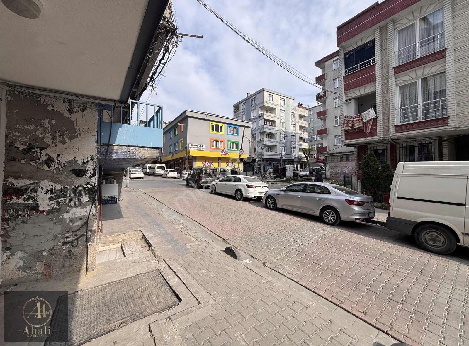 Metroya 1dk Yürüme Mesafesi Sıfır Kiralık Dükkan - Görsel 8