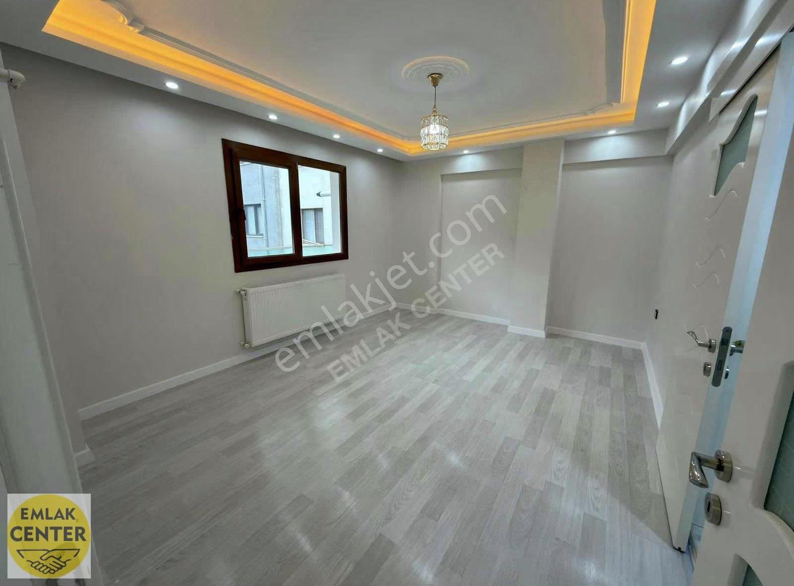 Emlak Center'dan Kiralık Muradiye'de 3+1 Kapalı Mutfak Daire - Görsel 28