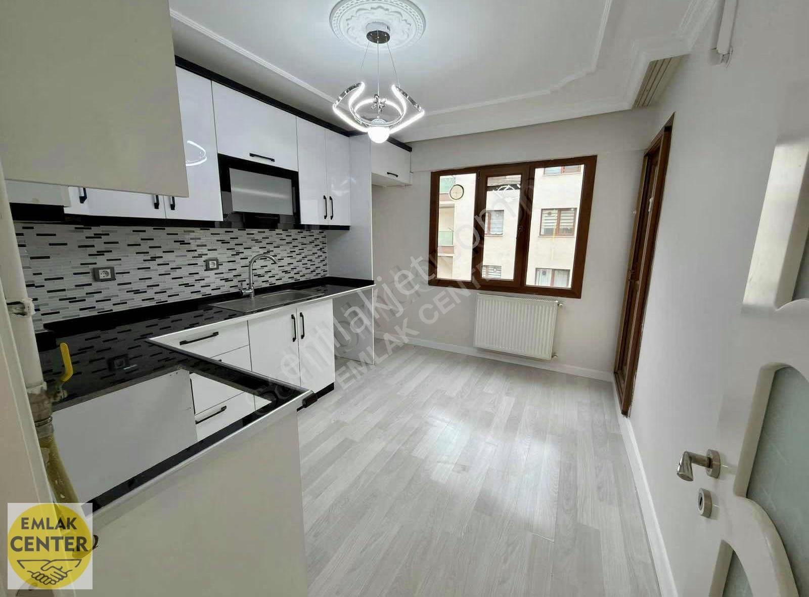 Emlak Center'dan Kiralık Muradiye'de 3+1 Kapalı Mutfak Daire - Görsel 20
