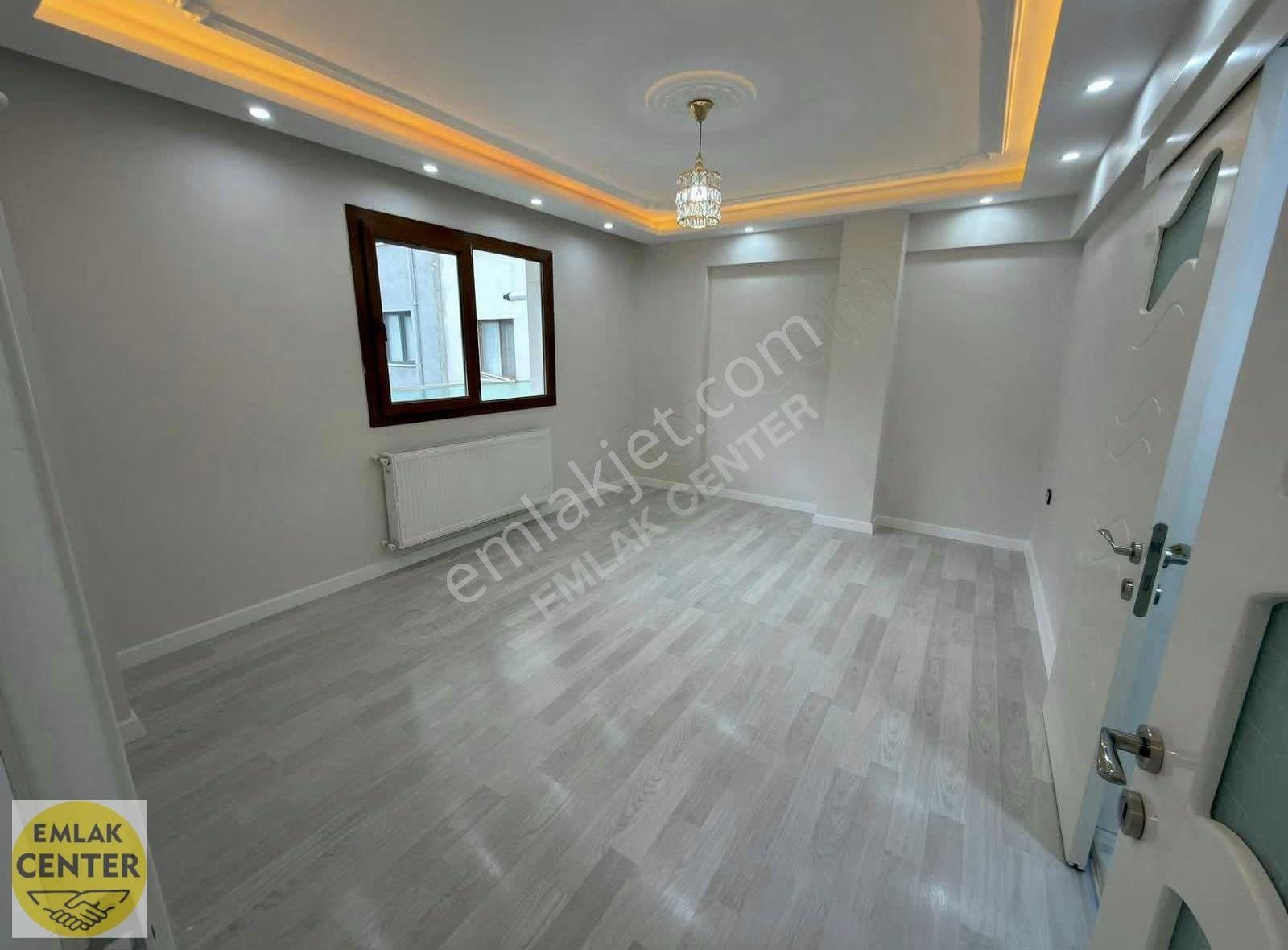 Emlak Center'dan Kiralık Muradiye'de 3+1 Kapalı Mutfak Daire - Görsel 16