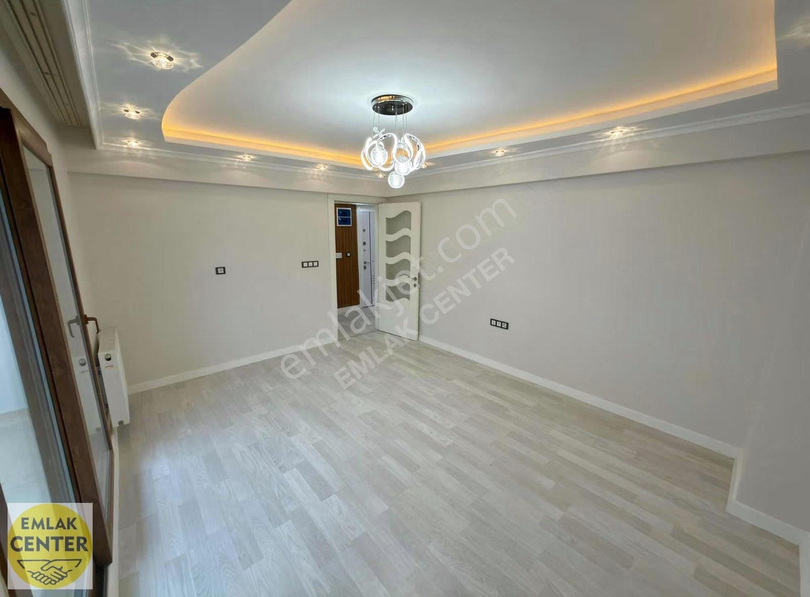 Emlak Center'dan Kiralık Muradiye'de 3+1 Kapalı Mutfak Daire - Görsel 21